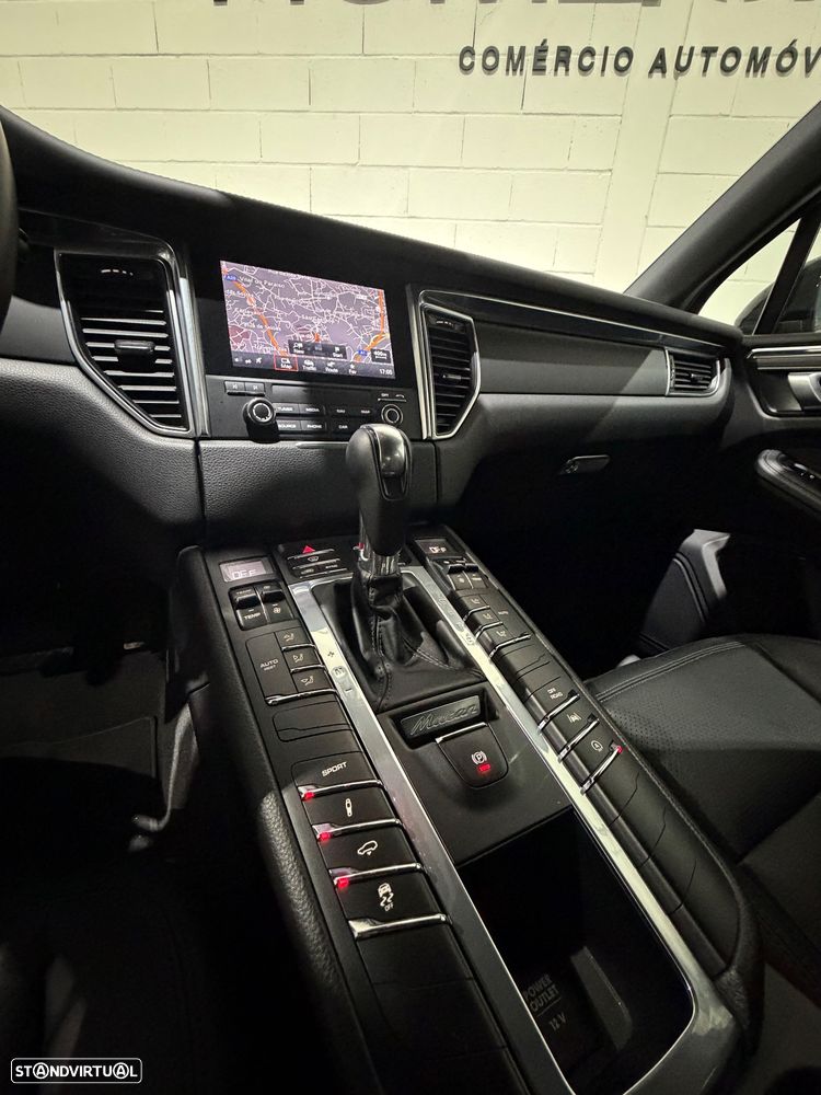 Porsche Macan Standard - 29