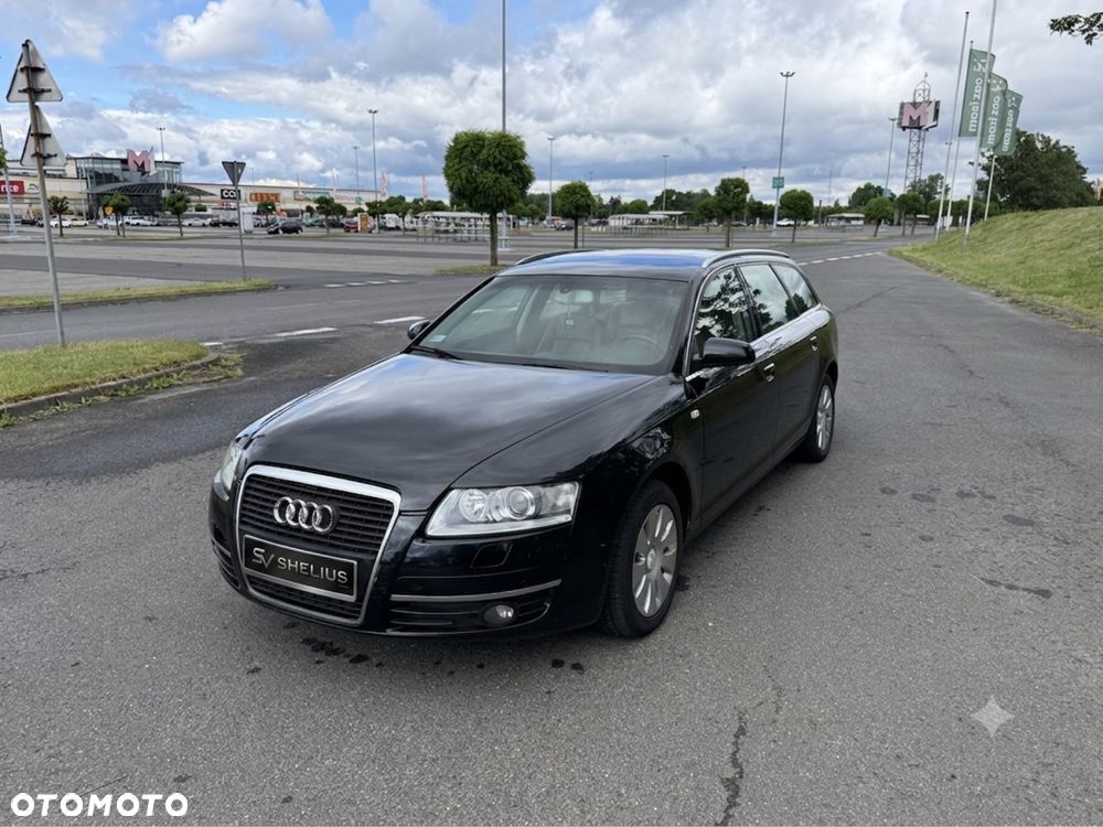Audi A4 Avant - 1