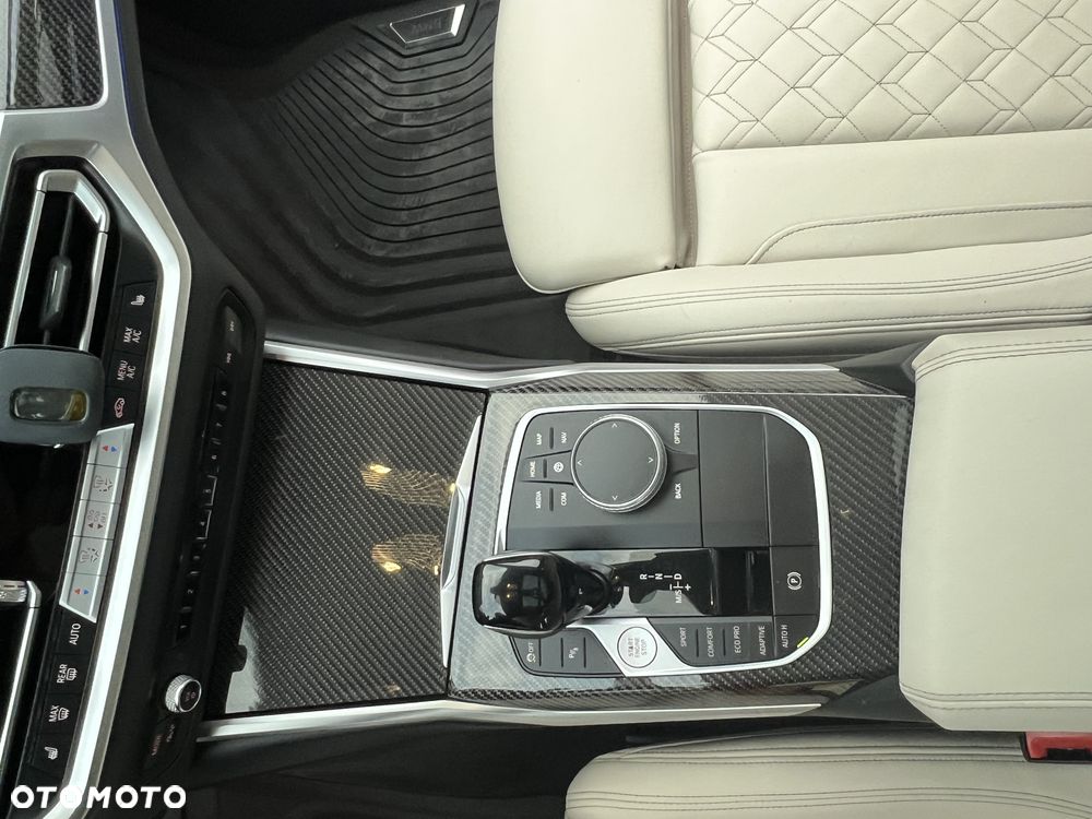 BMW Seria 3 M340d xDrive mHEV sport - 30