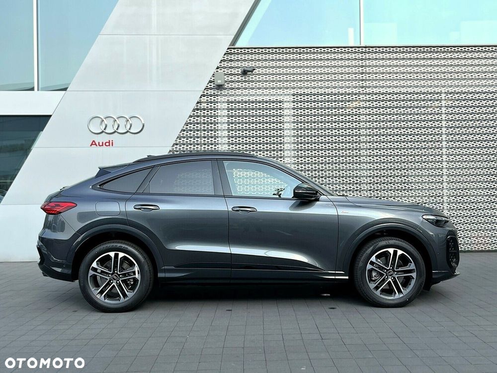 Audi Q5 Sportback - 33