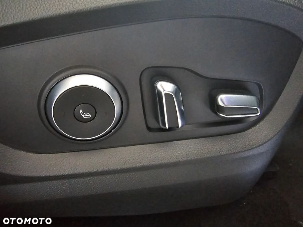 Chery Tiggo 8 1.6 T-GDI Prestige DCT - 30