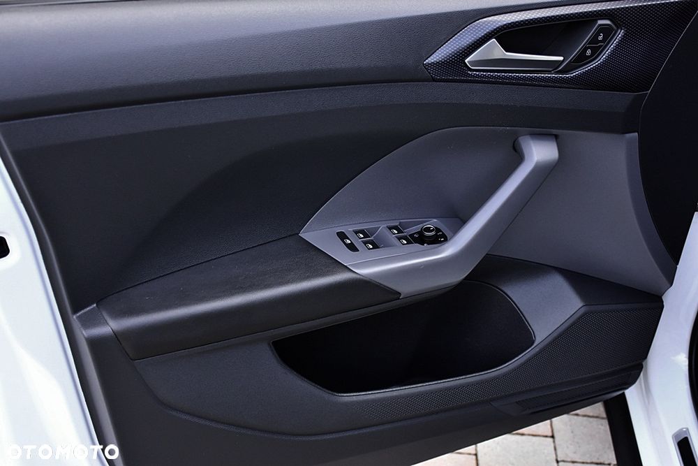 Volkswagen T-Cross 1.0 TSI OPF UNITED - 25