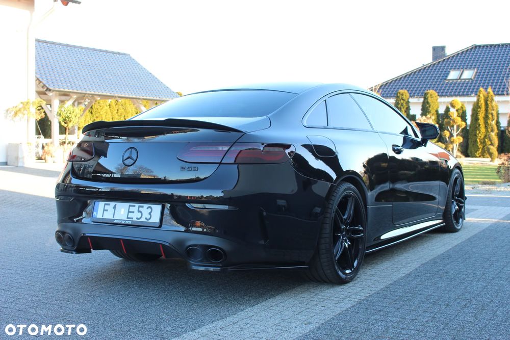 Mercedes-Benz Klasa E AMG 53 4Matic+ AMG Speedshift TCT-9G - 17