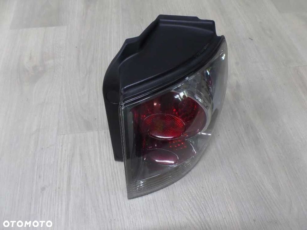 LEXUS RX 300 330 LIFT 00-03 LAMPA TYL PRAWA - 4