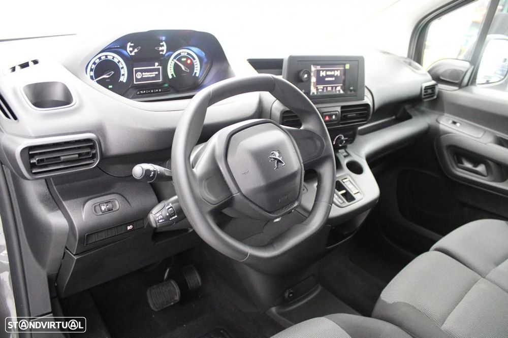 Peugeot Partner Premium - 13