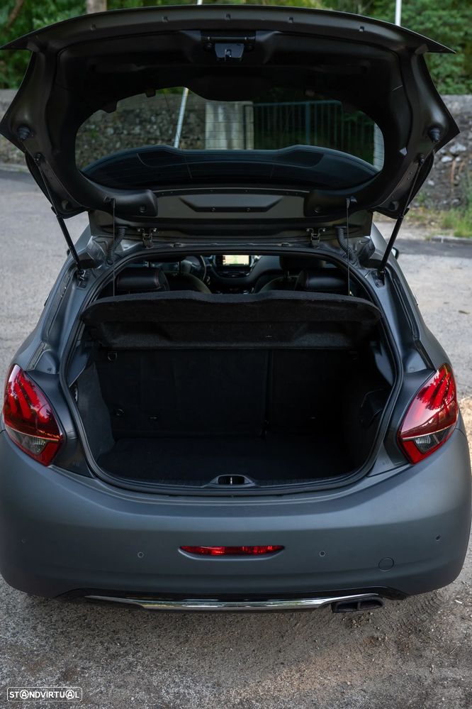 Peugeot 208 THP STOP & START GTi - 22