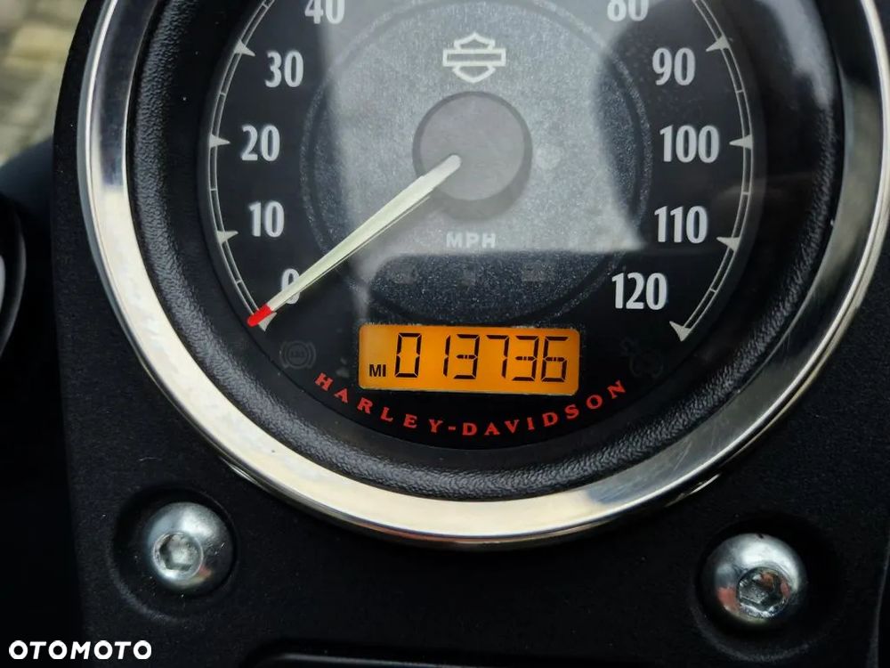 Harley-Davidson Dyna Wide Glide - 8