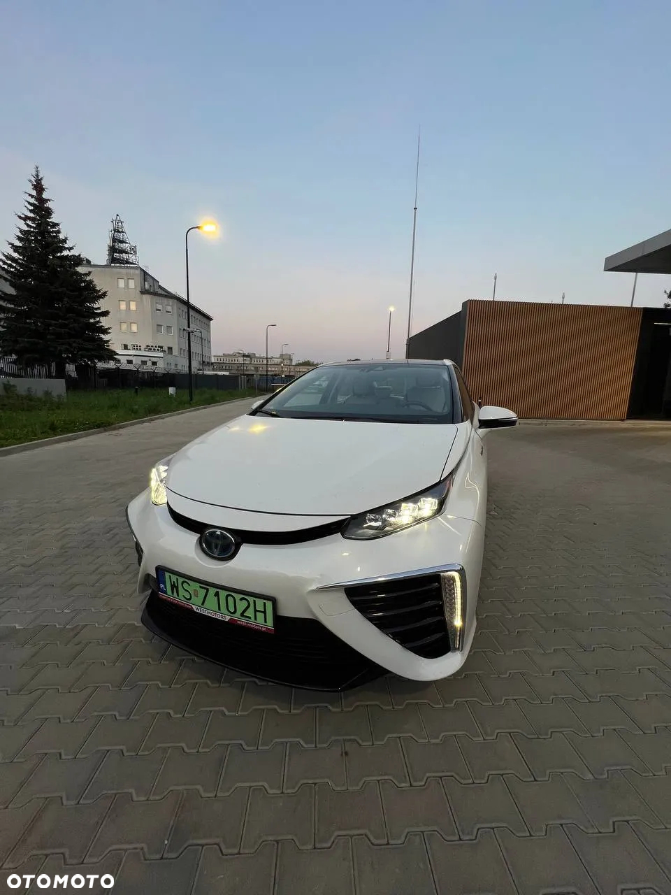 Toyota Mirai Advanced - 5