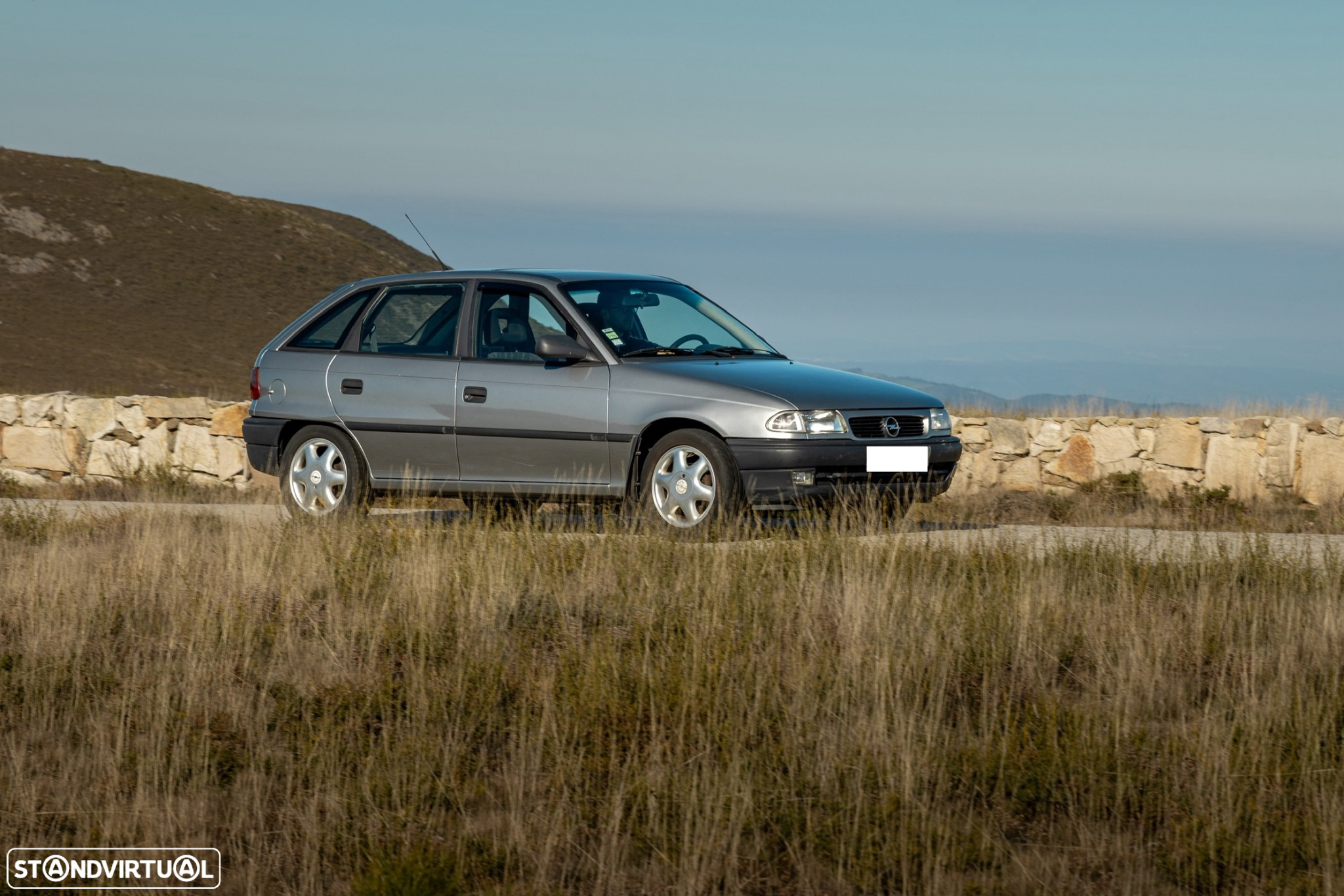 Opel Astra 1.7 DTL GL - 8