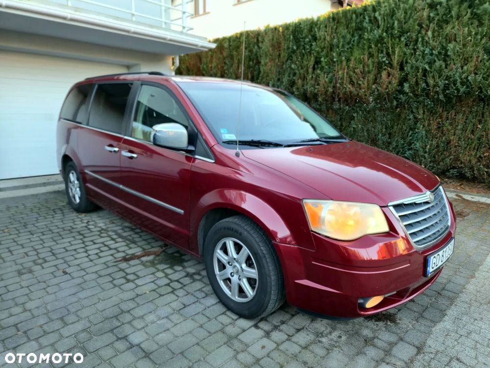 Chrysler Town & Country 4.0 Limited - 1