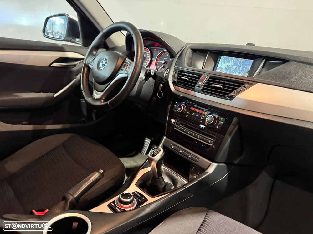 BMW X1 16 d sDrive Line Sport - 27