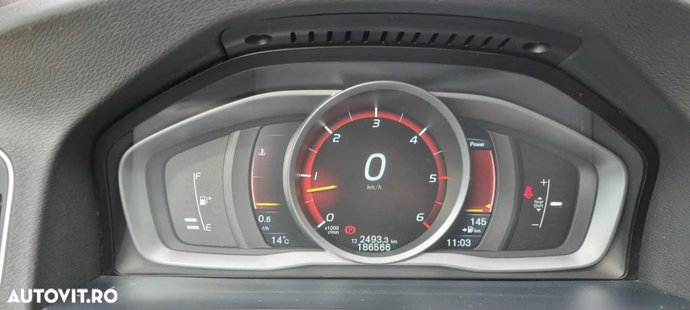 Volvo S60 D3 Start-Stop Momentum - 24