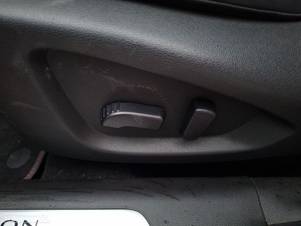 Renault Kadjar 1.3 TCe Black Edition EDC - 26