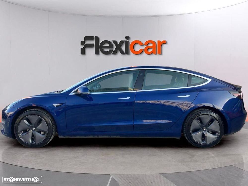 Tesla Model 3 - 4