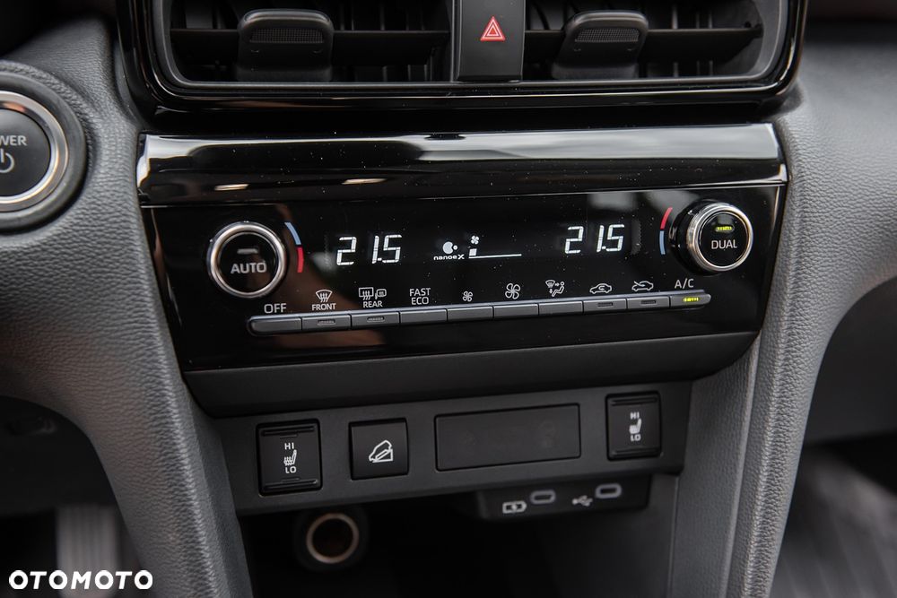 Toyota Yaris Cross Hybrid 1.5 Executive AWD - 20