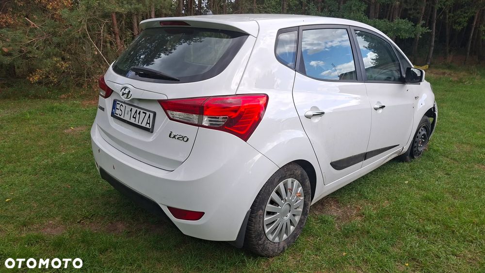 Hyundai ix20 1.4 Comfort - 8