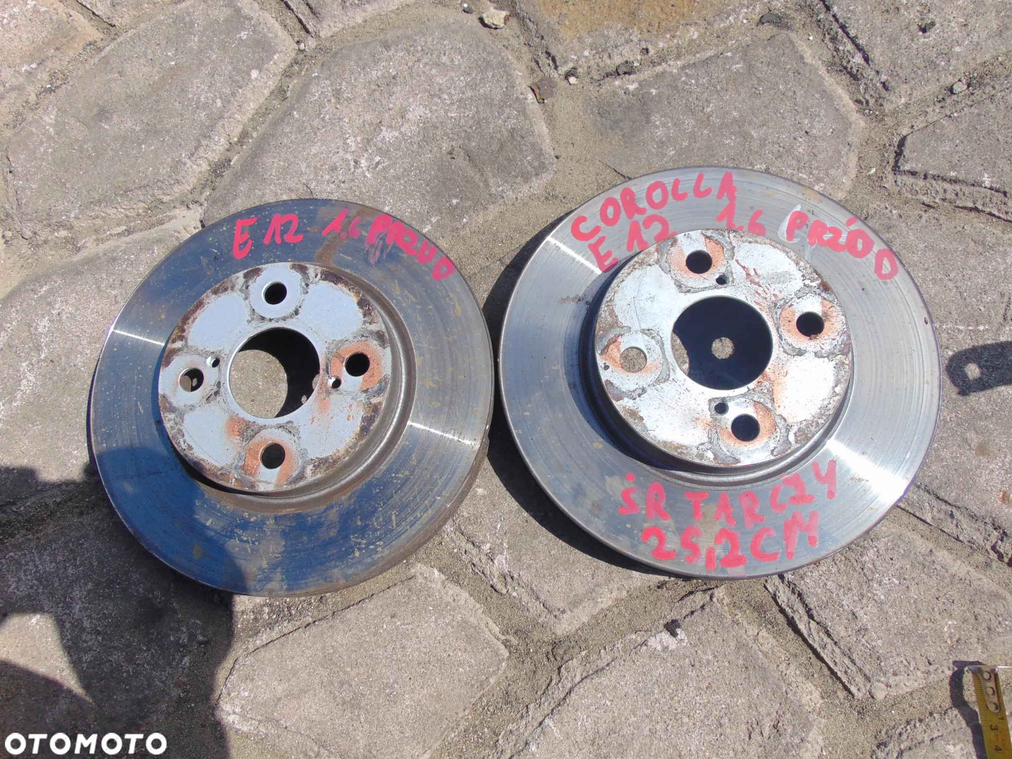 tarcze Hamulcowe toyota corolla e12 przód 25,2 cm srednica komplet - 2