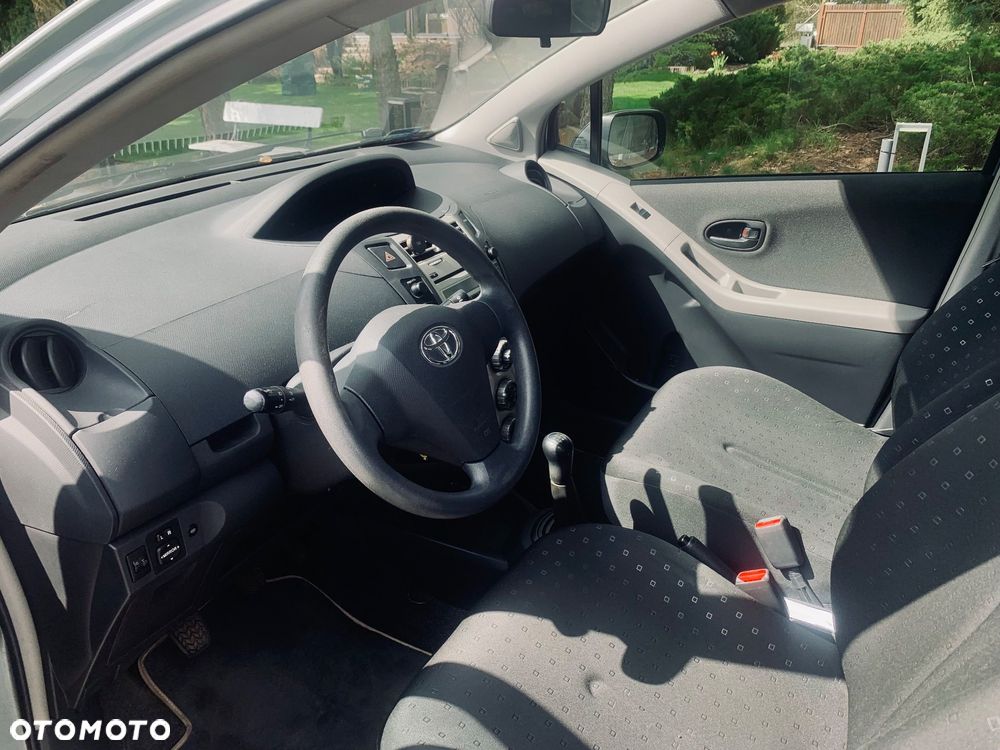 Toyota Yaris 1.4 D-4D Luna A/C - 7