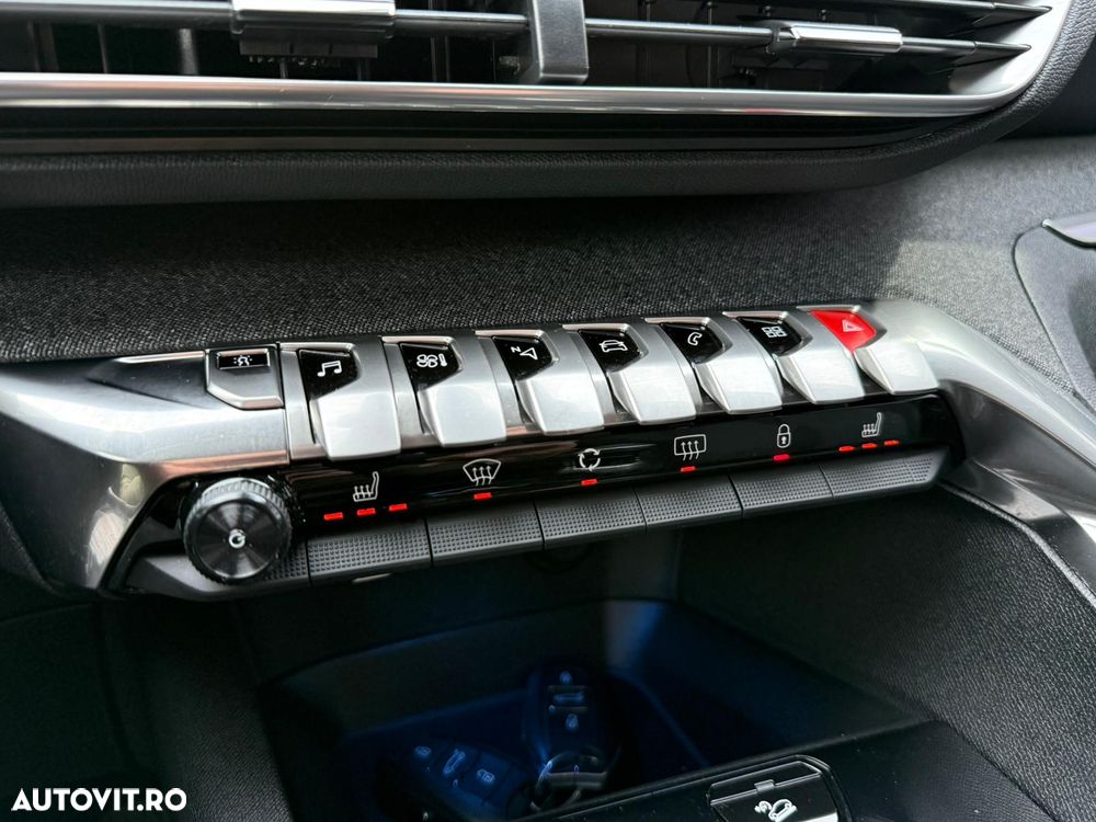 Peugeot 5008 PureTech 130 Stop & Start Allure - 23