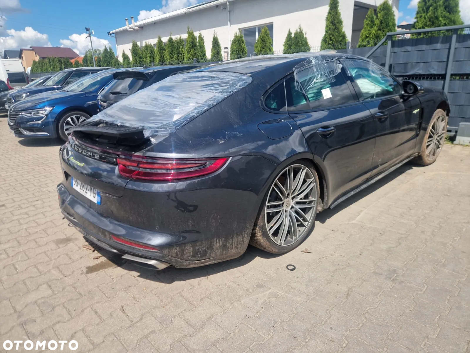 Porsche Panamera - 6