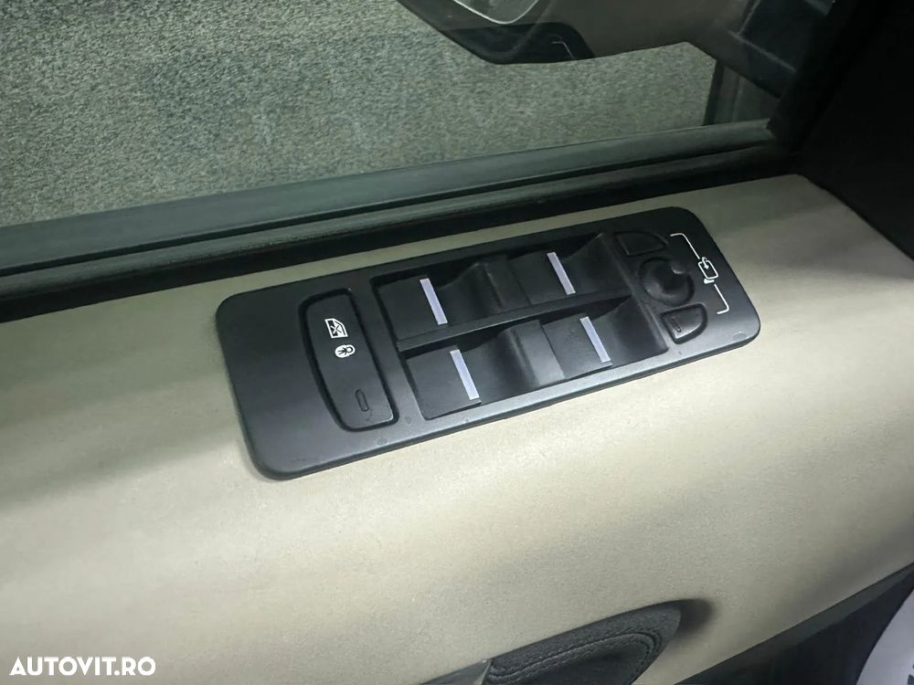 Land Rover Discovery Sport 2.0 D180 MHEV HSE - 11