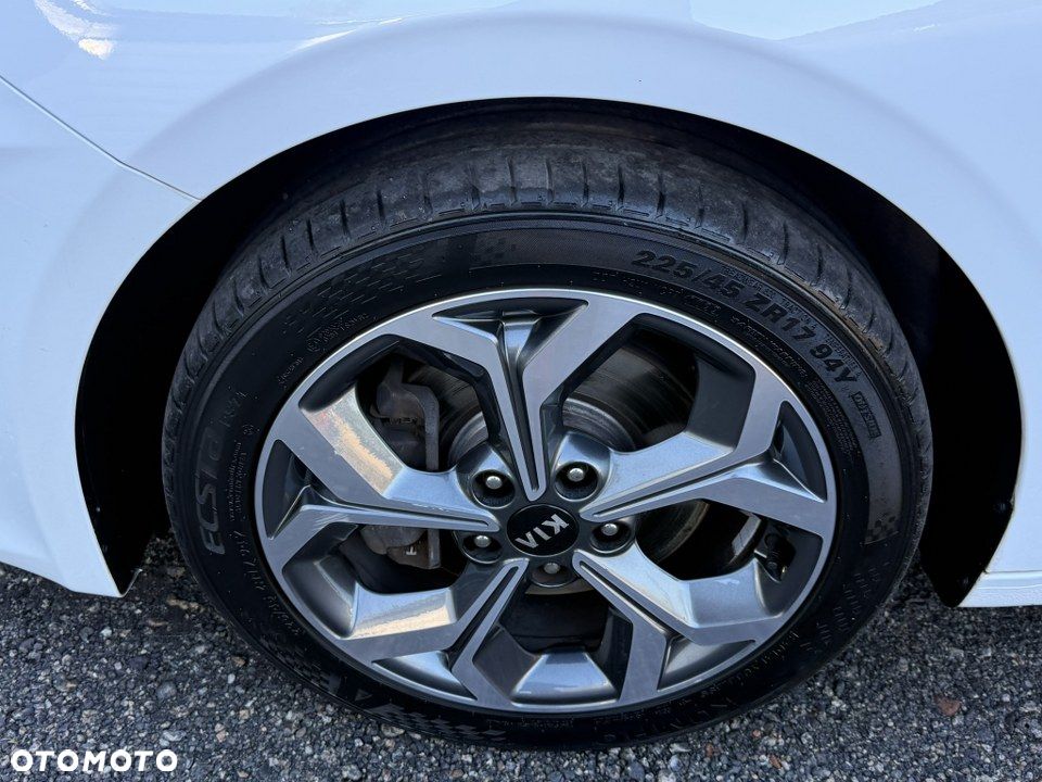 Kia Ceed 1.5 T-GDI L Business Line Plus - 16
