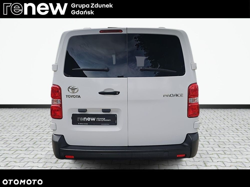 Toyota ProAce Kombi D-4D Long 2,8t - 7