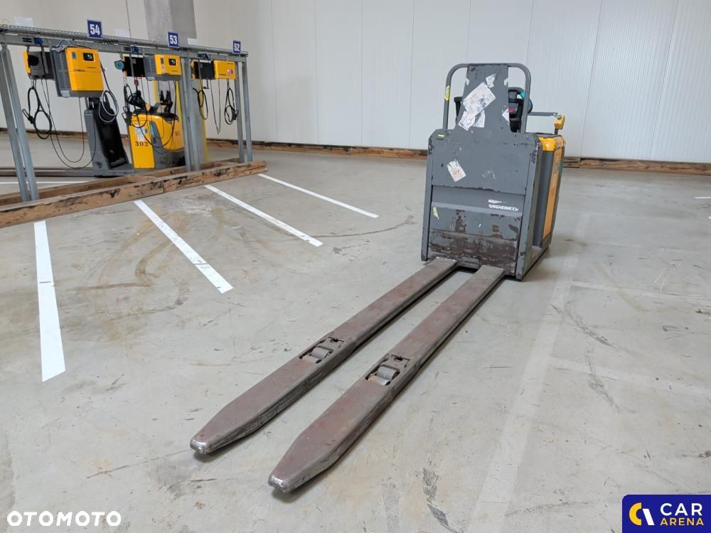 Jungheinrich ECE 225 - 1