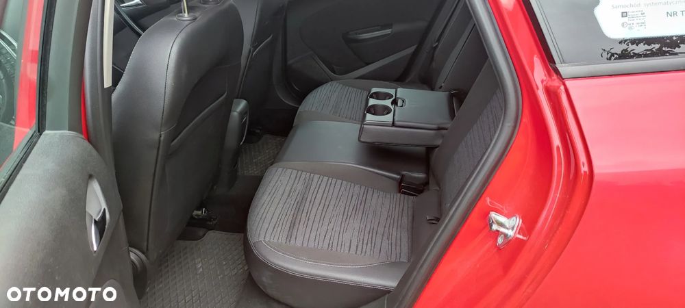 Opel Astra 1.4 T Enjoy - 8
