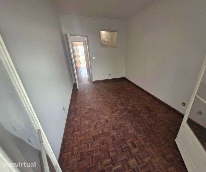 Alugo T3 em São João da Talha - Grande imagem: 4/12