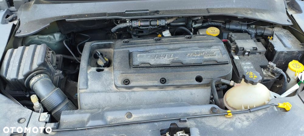 Jeep Compass 1.4 TMair Limited 4WD S&S - 39