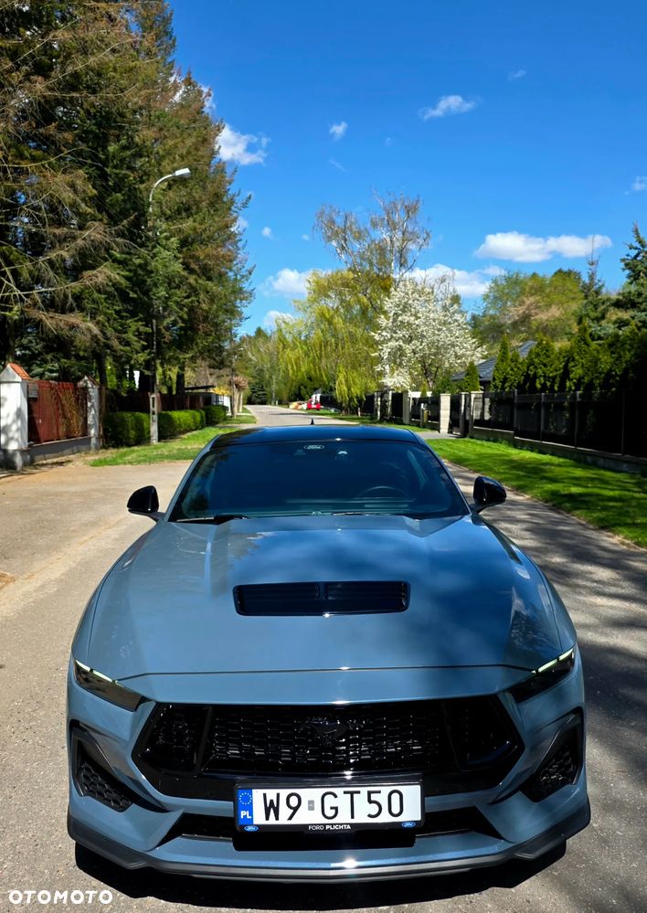 Ford Mustang - 5