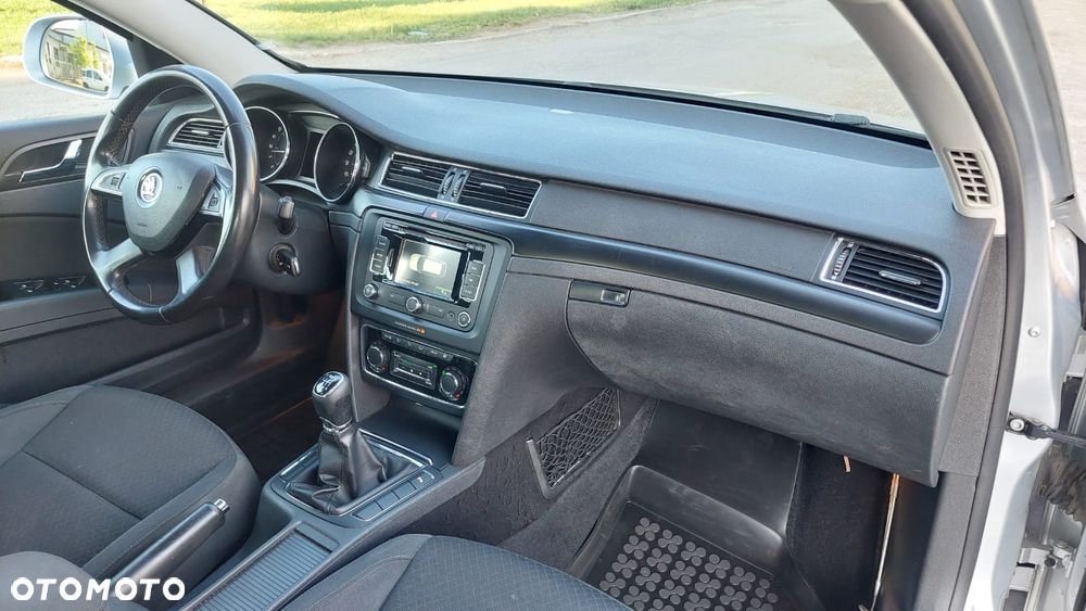 Skoda Superb 1.6 TDI Elegance Greenline - 28