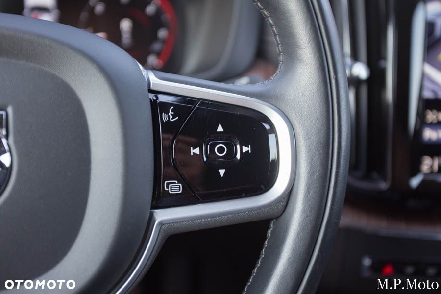 Volvo XC 60 - 21