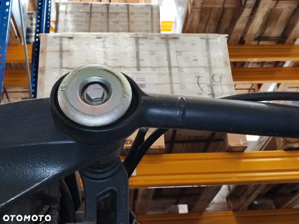 Linde E30 - 16
