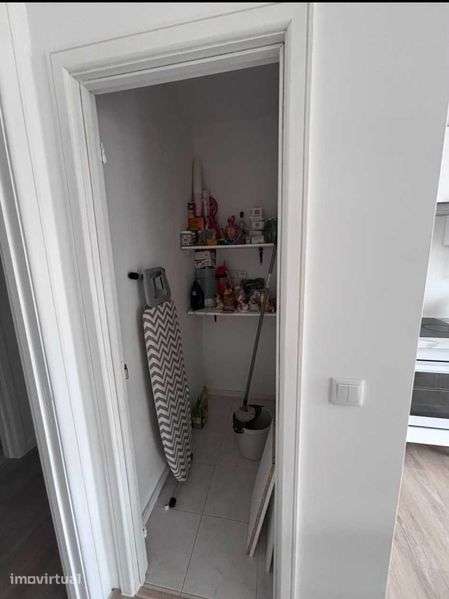Apartamento T1+1 renovado - Grande imagem: 4/8