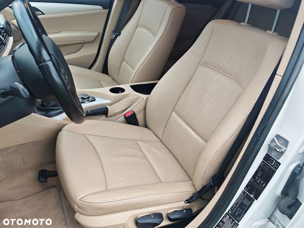 BMW X1 xDrive28i - 10
