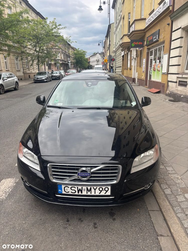 Volvo S80 - 1