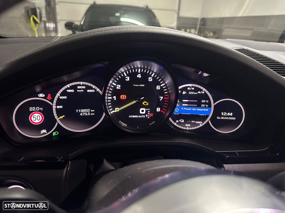 Porsche Cayenne E-Hybrid - 12