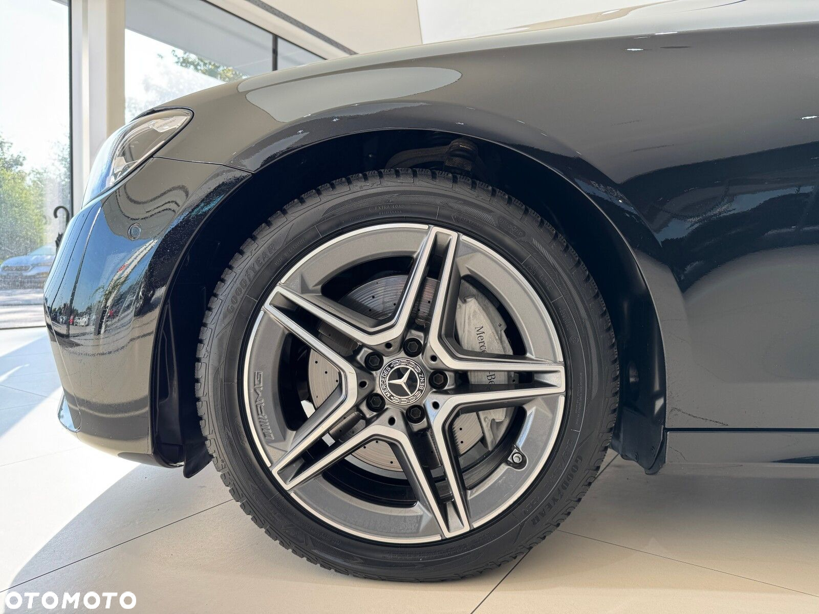 Mercedes-Benz Klasa E 220 d AMG/Avantgarde - 18
