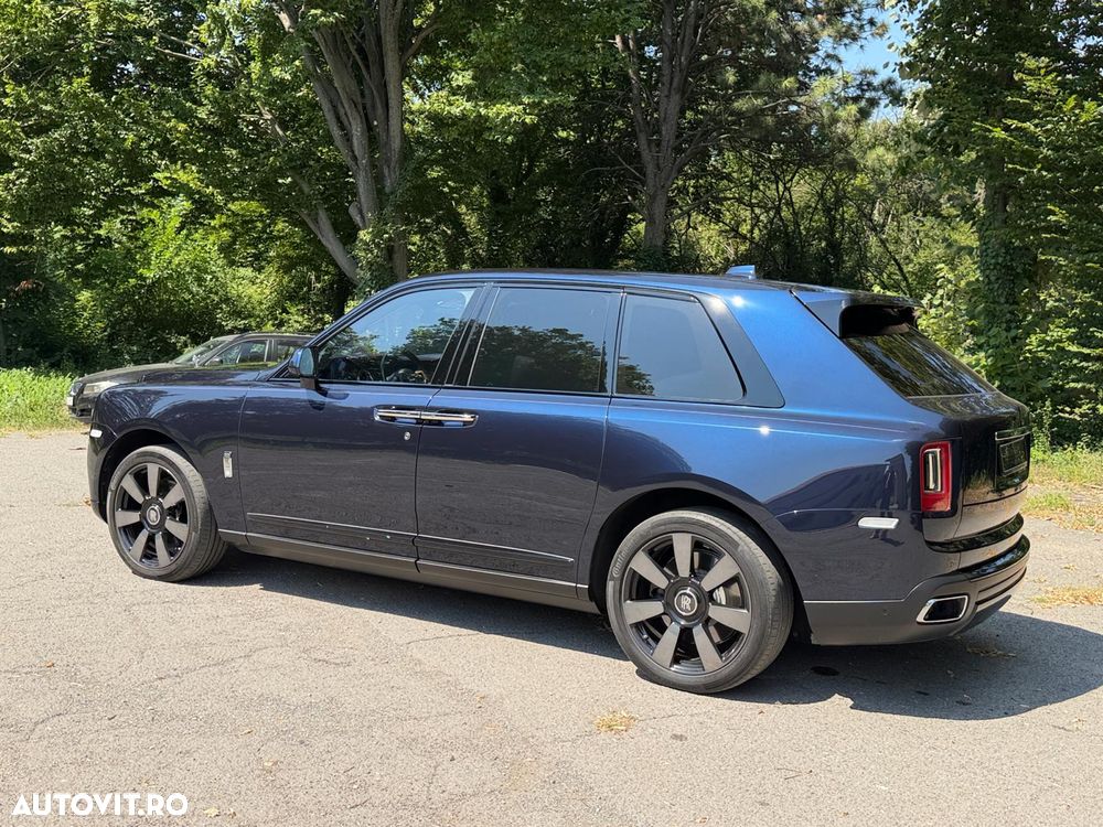 Rolls-Royce Cullinan - 2