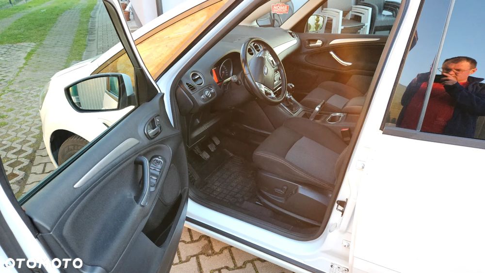 Ford S-Max 1.6 T Trend - 13