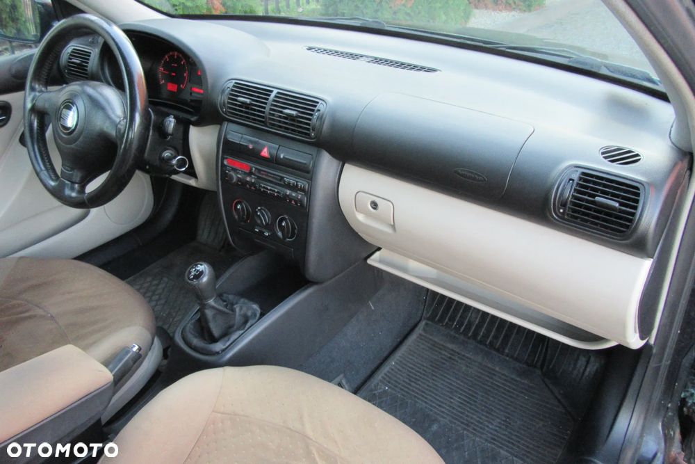 Seat Toledo 1.9 TDI Signo Emocion - 5