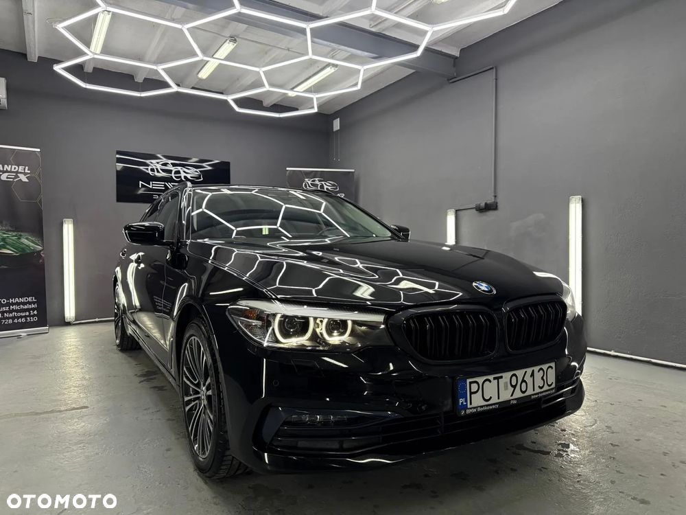 BMW Seria 5 520d Touring Sport Line - 1
