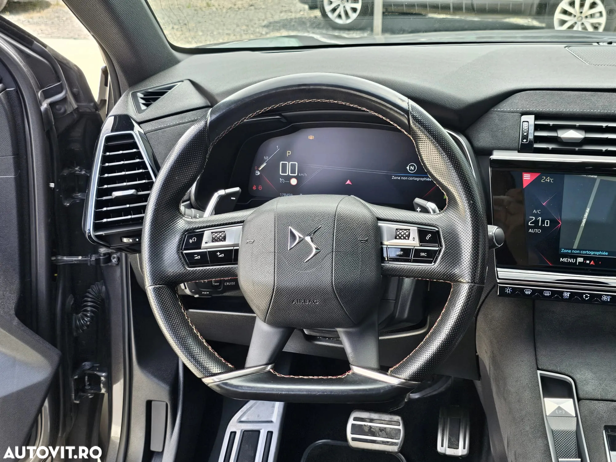 Citroën DS7 Crossback PureTech 180 Aut. SO CHIC - 24