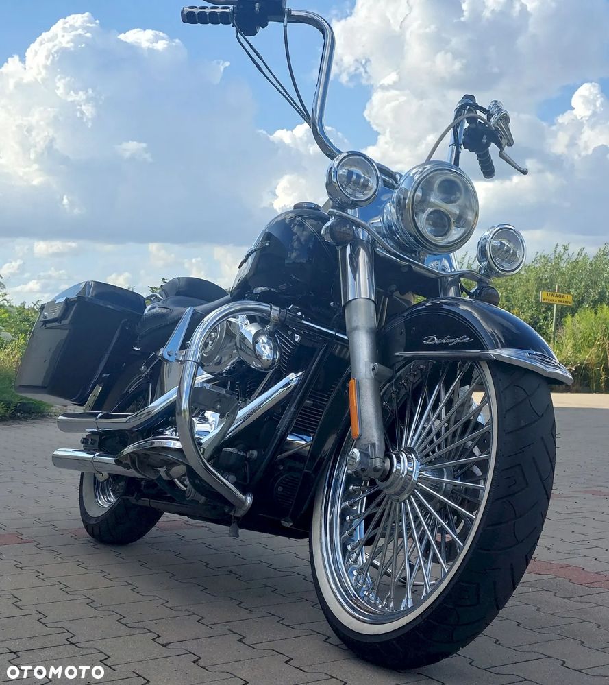 Harley-Davidson Softail Deluxe - 2