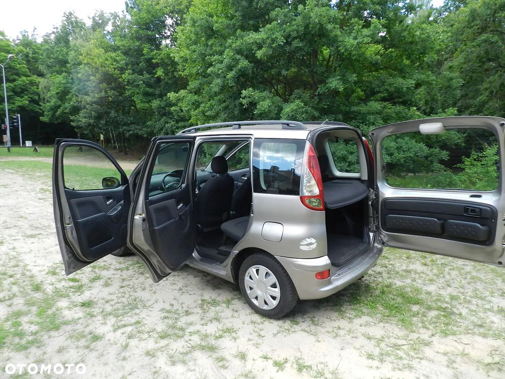 Toyota Yaris Verso 1.3 Automatik Sol - 6