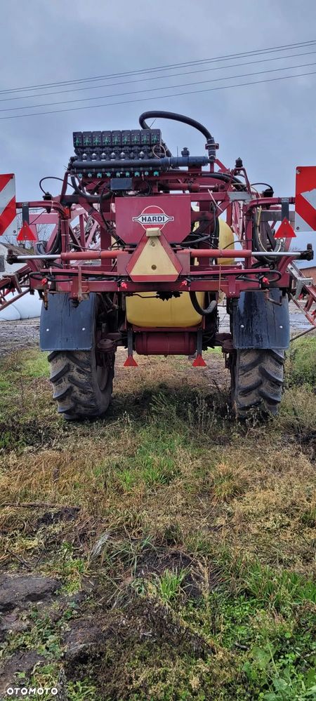 Hardi Commander - 4