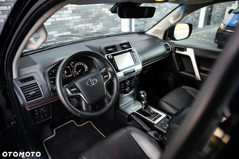 Toyota Land Cruiser LC 2.8 D-4D Prado - 10
