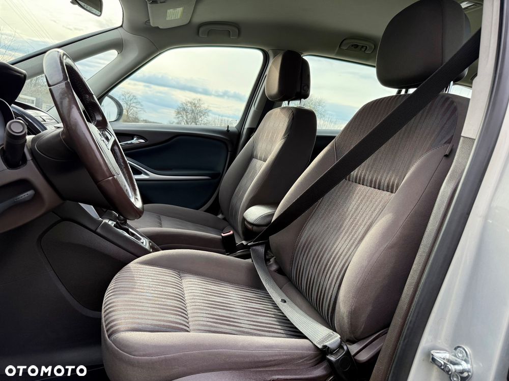 Opel Zafira Tourer 1.4 Turbo Automatik Business Innovation - 10